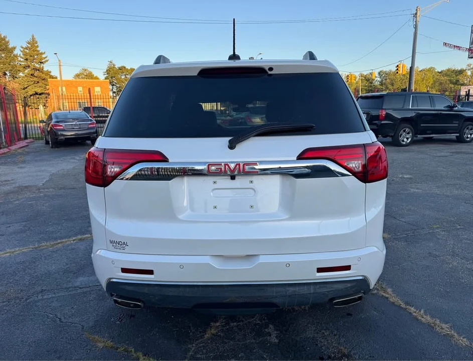 2019 GMC Acadia - Image 5 of 20
