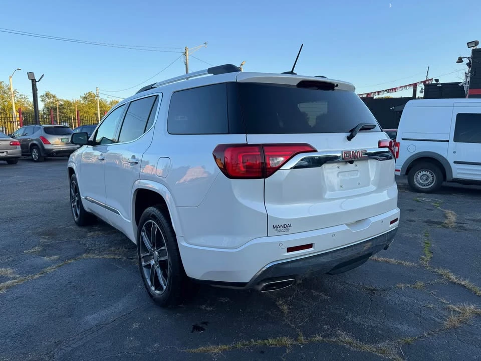 2019 GMC Acadia - Image 4 of 20