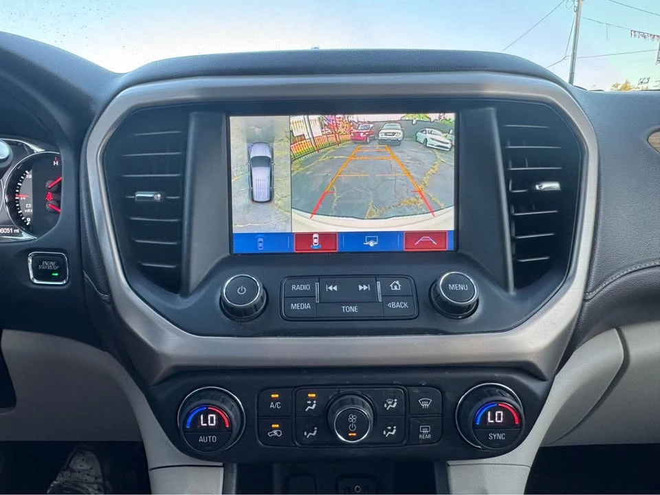 2019 GMC Acadia - Image 14 of 20