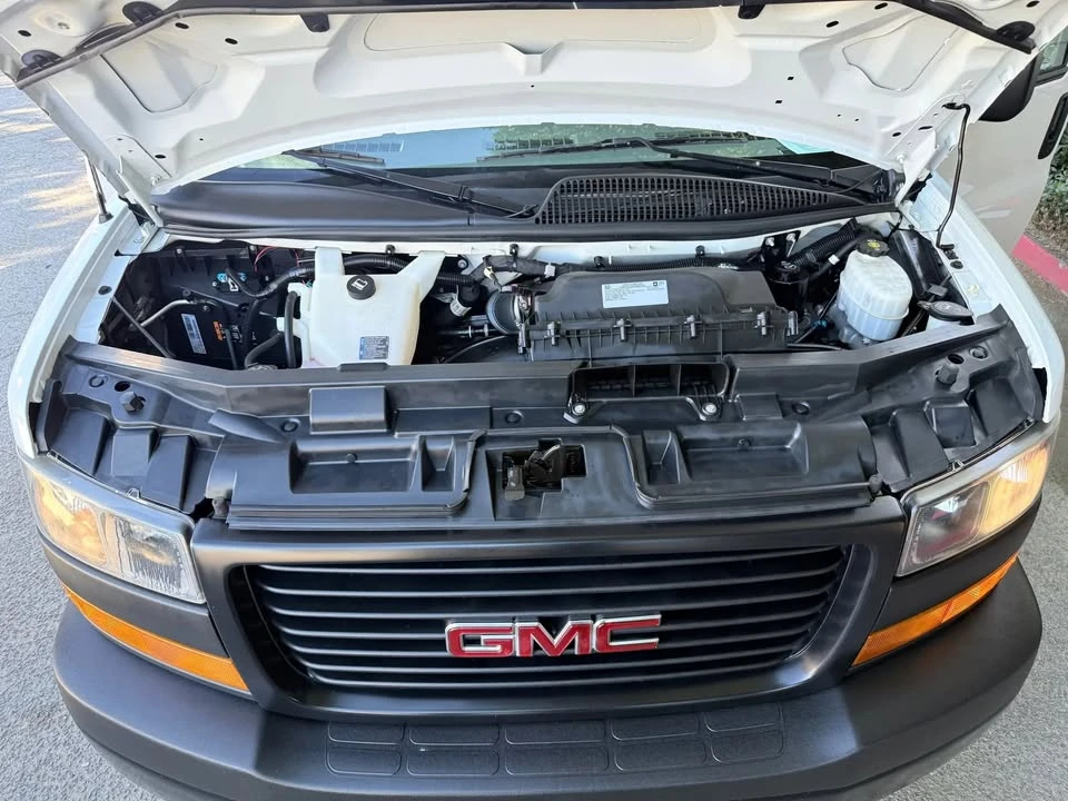 2019 GMC Savana - Image 20 of 20
