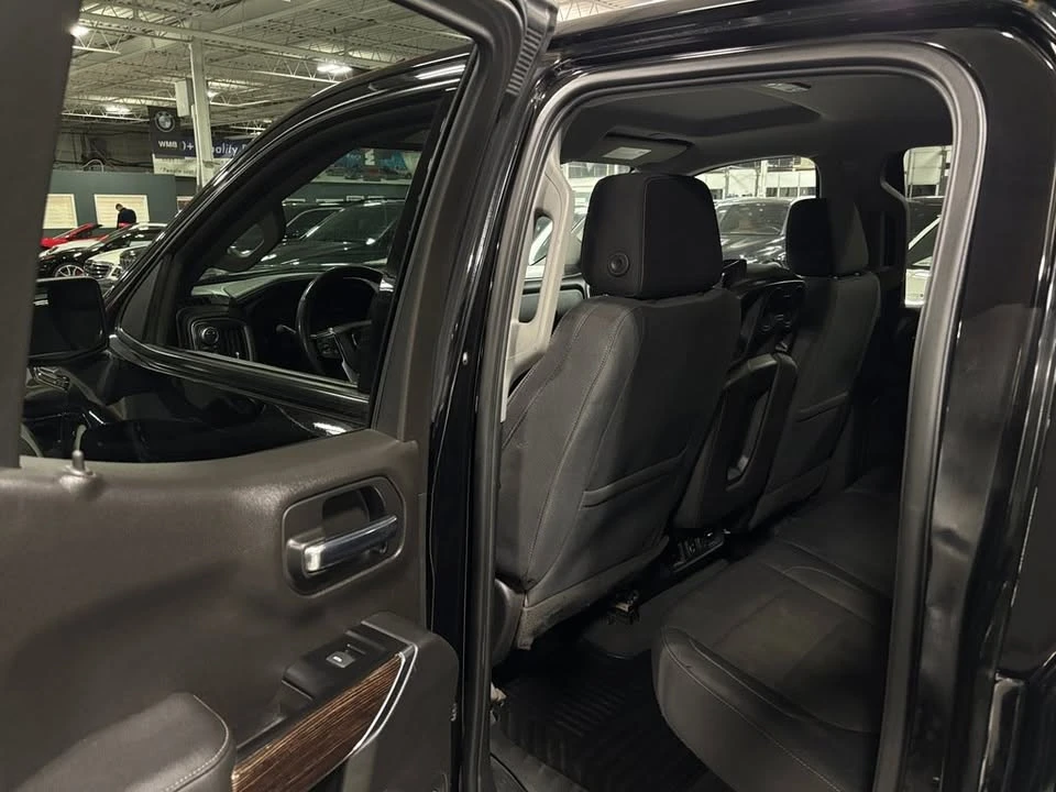 2019 GMC Sierra - Image 18 of 19