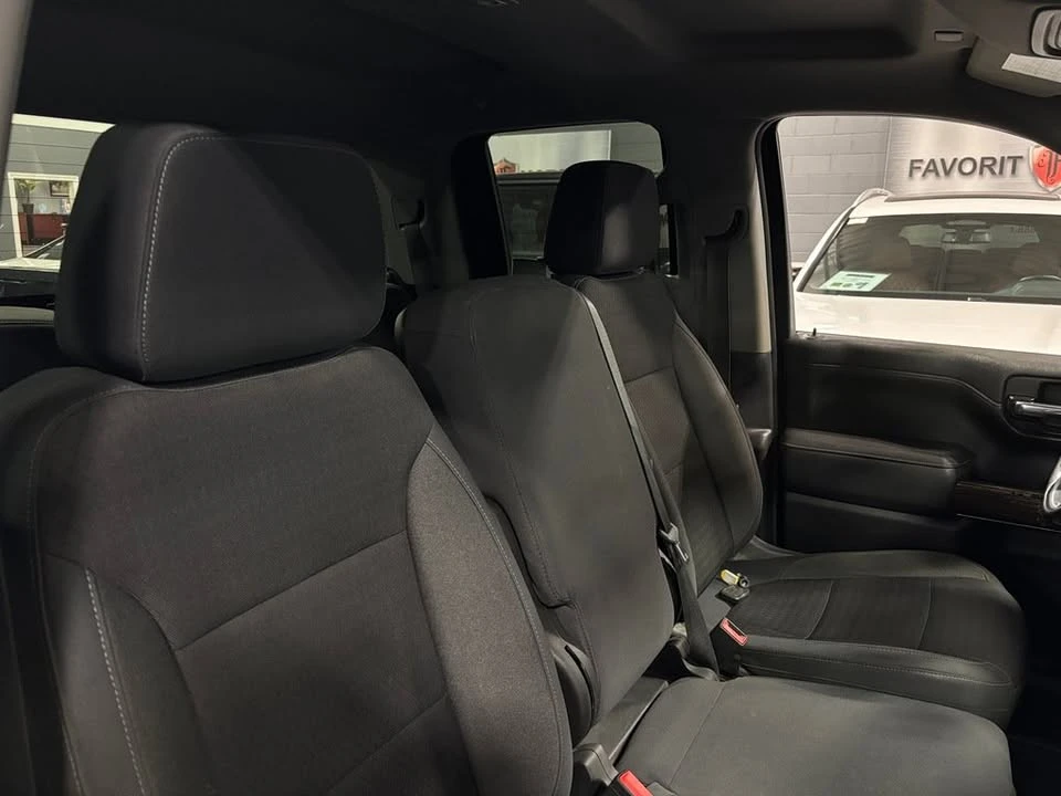 2019 GMC Sierra - Image 10 of 19