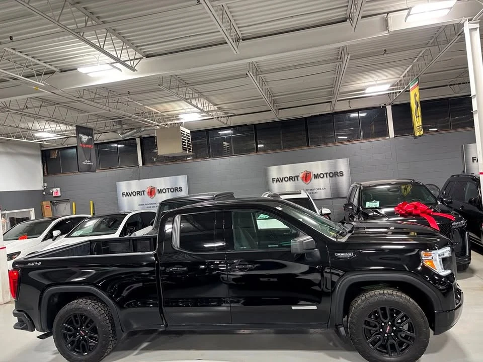 2019 GMC Sierra - Image 2 of 19