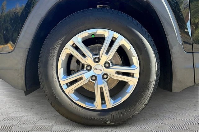 2019 GMC Terrain - Image 9 of 20