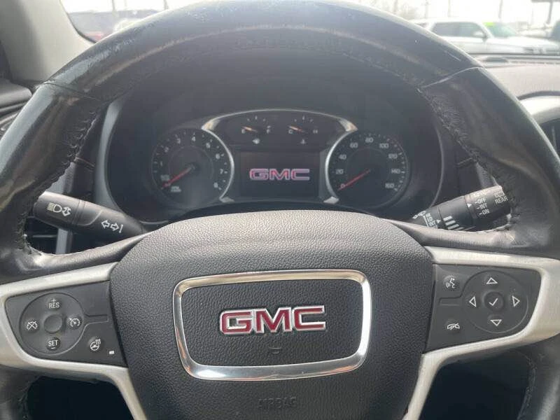 2019 GMC Terrain - Image 6 of 8