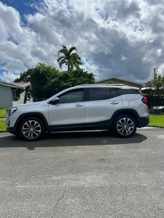 2019 GMC Terrain - Image 18 of 20