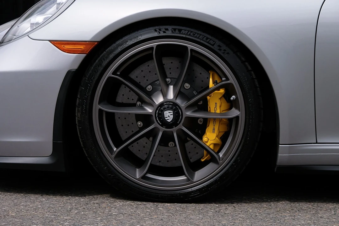 2019 Porsche 991 GT3 - Image 3 of 17