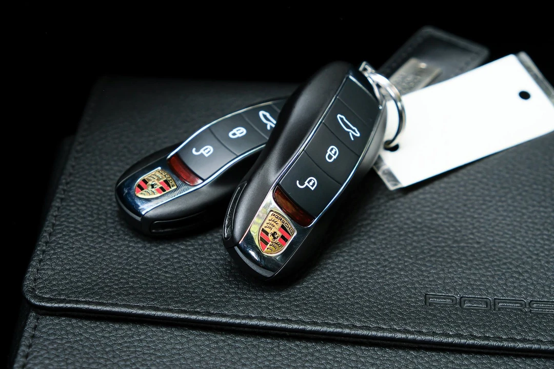 2019 Porsche 991 GT3 - Image 14 of 17