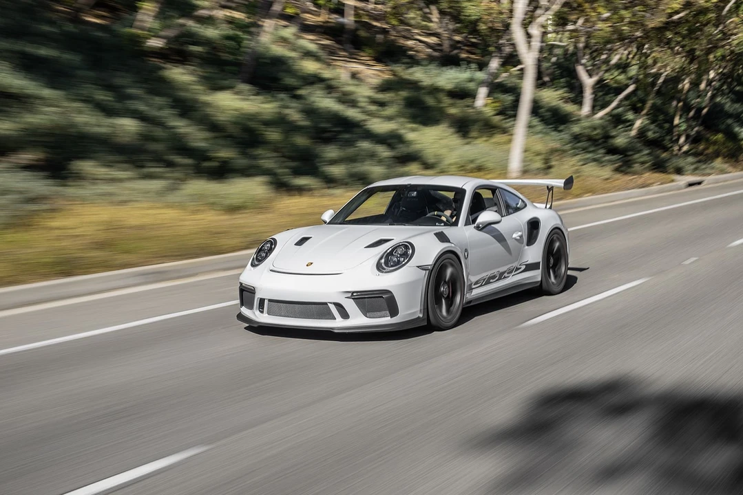 2019 Porsche 991 GT3 RS - Image 4 of 16
