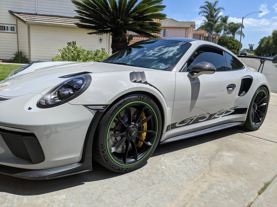 2019 Porsche 991 GT3 RS - Image 2 of 9