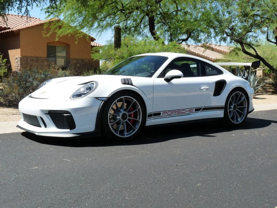 2019 Porsche 991 GT3 RS - Image 2 of 9