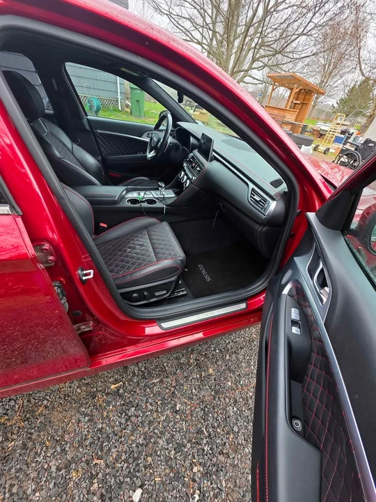 2019 Genesis G70 - Image 12 of 15