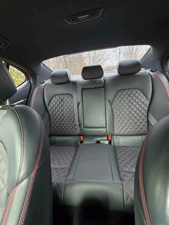 2019 Genesis G70 - Image 9 of 15