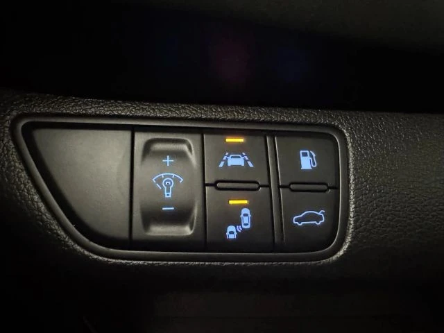 2019 Genesis G70 - Image 15 of 21