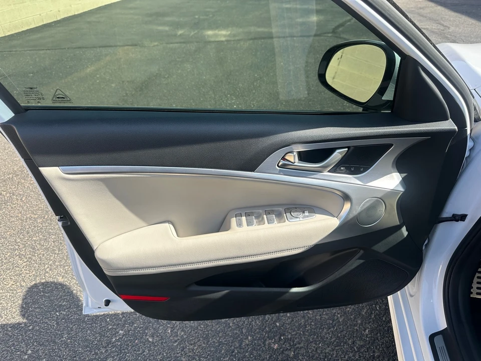 2019 Genesis G70 - Image 17 of 21