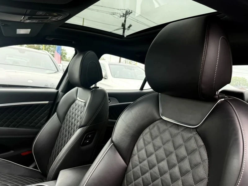 2019 Genesis G70 - Image 10 of 12