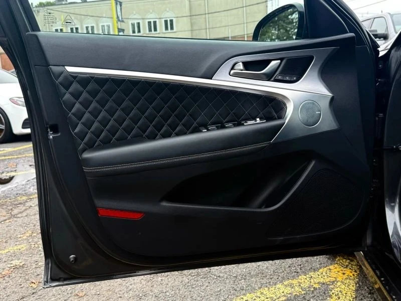 2019 Genesis G70 - Image 7 of 12