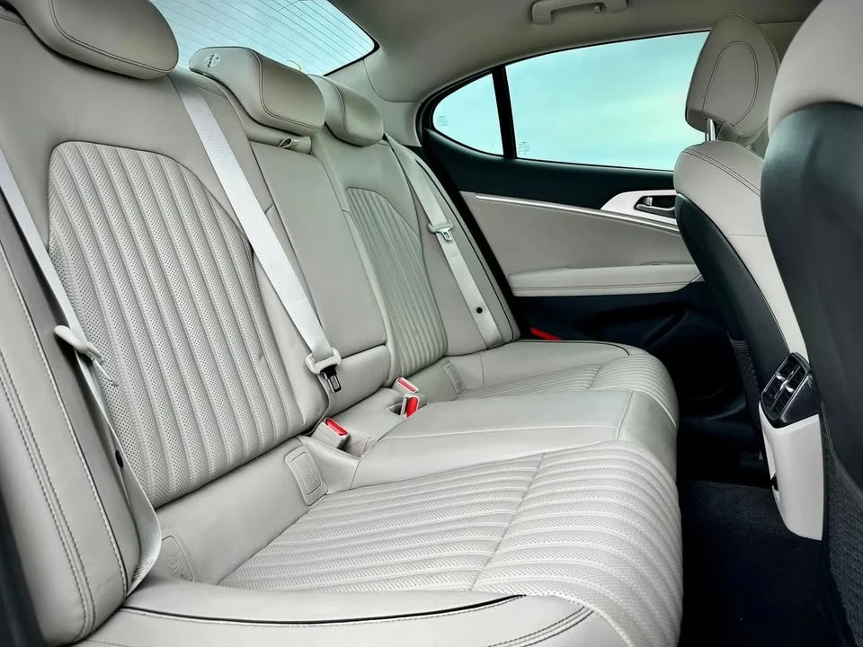 2019 Genesis G70 - Image 19 of 20