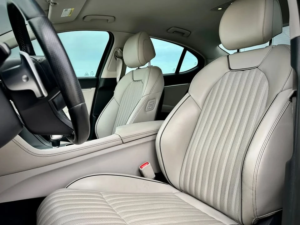 2019 Genesis G70 - Image 15 of 20