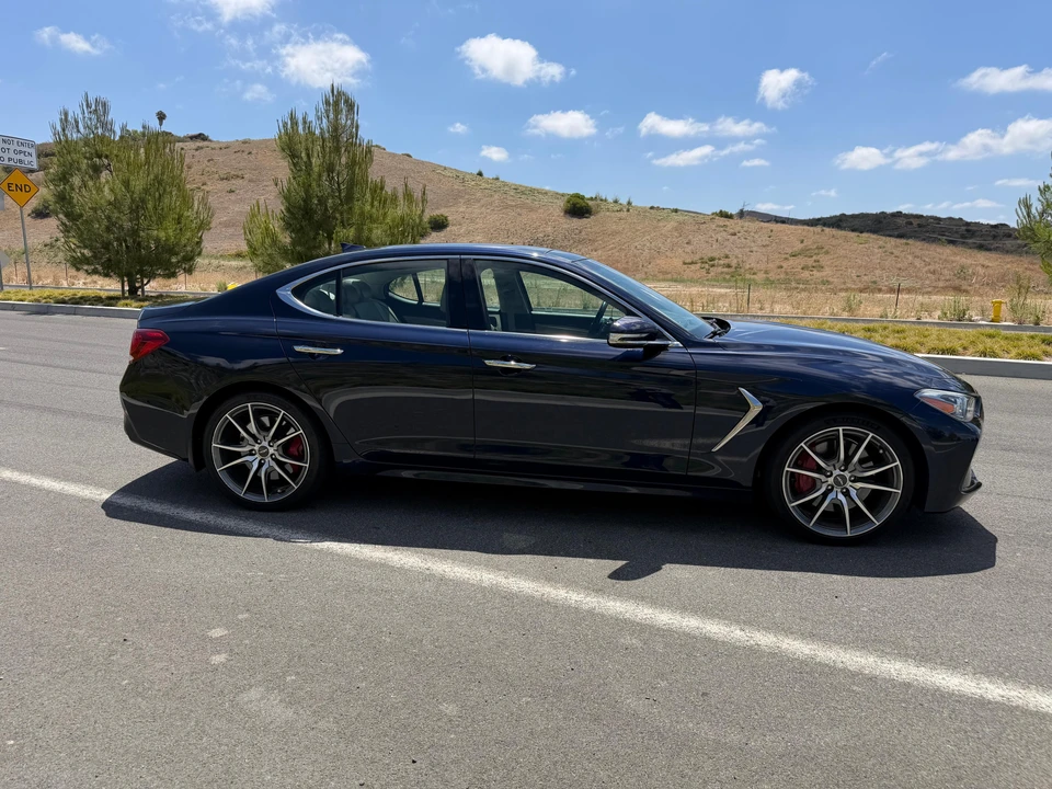 2019 Genesis G70 - Image 10 of 31