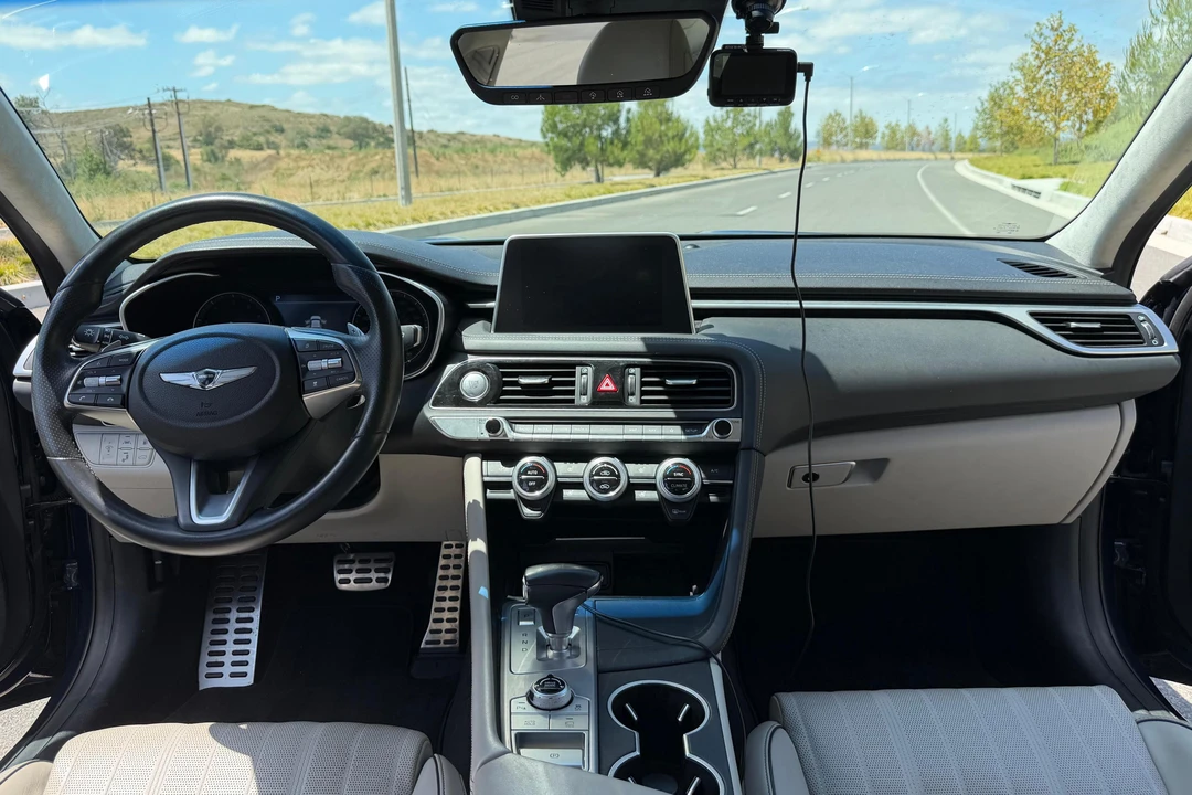 2019 Genesis G70 - Image 24 of 31