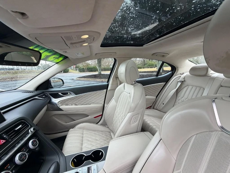 2019 Genesis G70 - Image 10 of 21