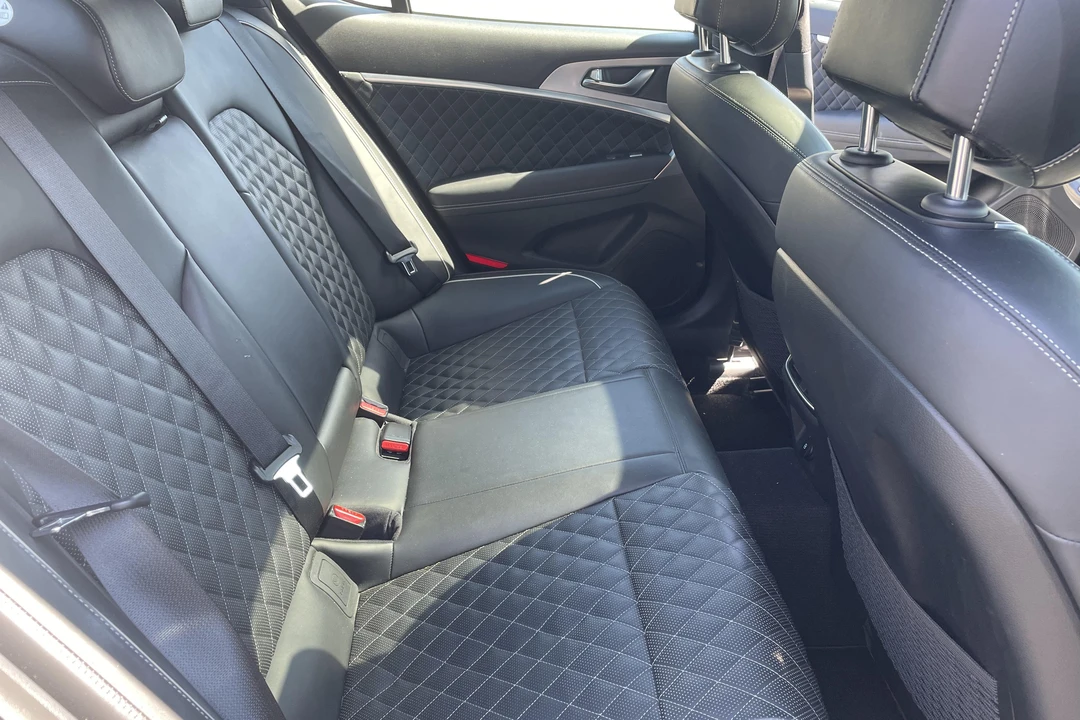 2019 Genesis G70 - Image 22 of 31