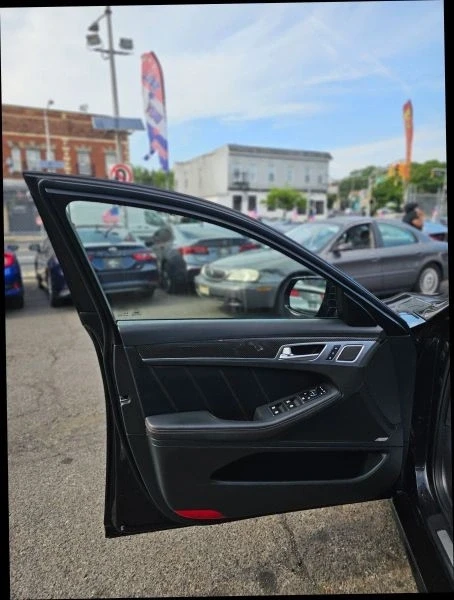 2019 Genesis G80 - Image 11 of 12