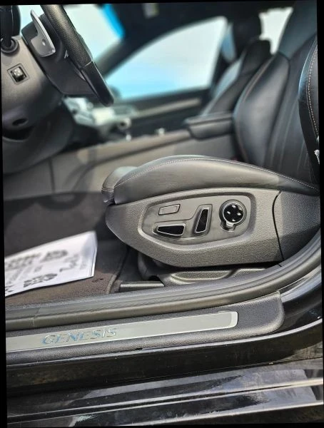 2019 Genesis G80 - Image 12 of 12