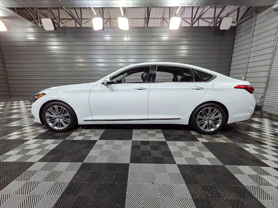 2019 Genesis G80 - Image 8 of 12