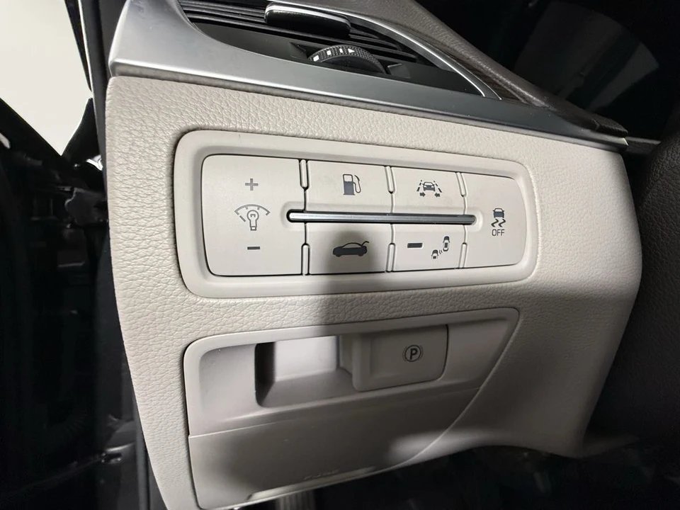 2019 Genesis G80 - Image 19 of 21