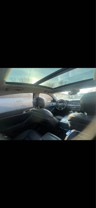 2019 Genesis G80 - Image 7 of 8