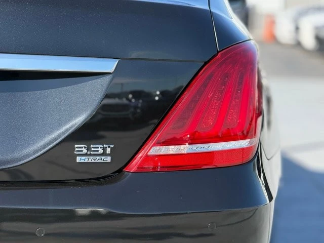 2019 Genesis G90 - Image 11 of 12