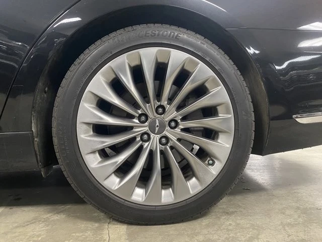 2019 Genesis G90 - Image 12 of 12