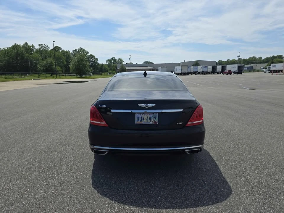 2019 Genesis G90 - Image 4 of 16