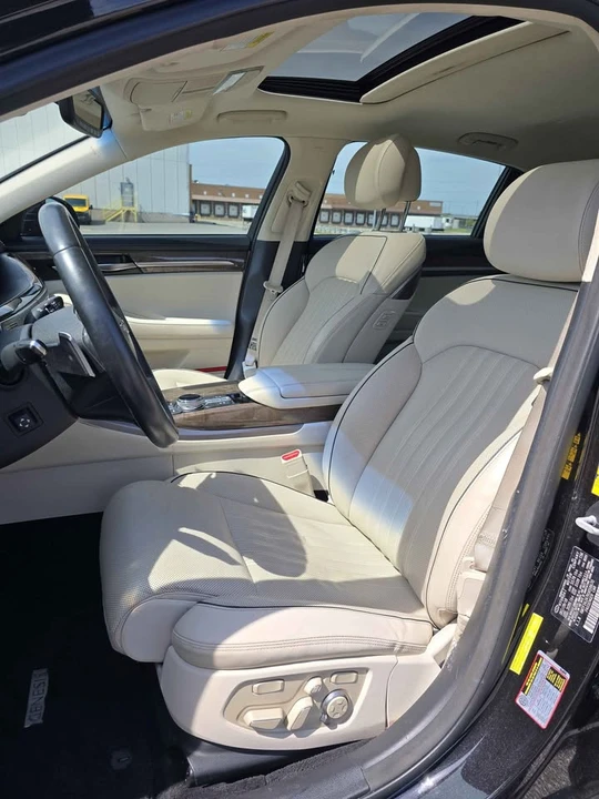 2019 Genesis G90 - Image 6 of 16