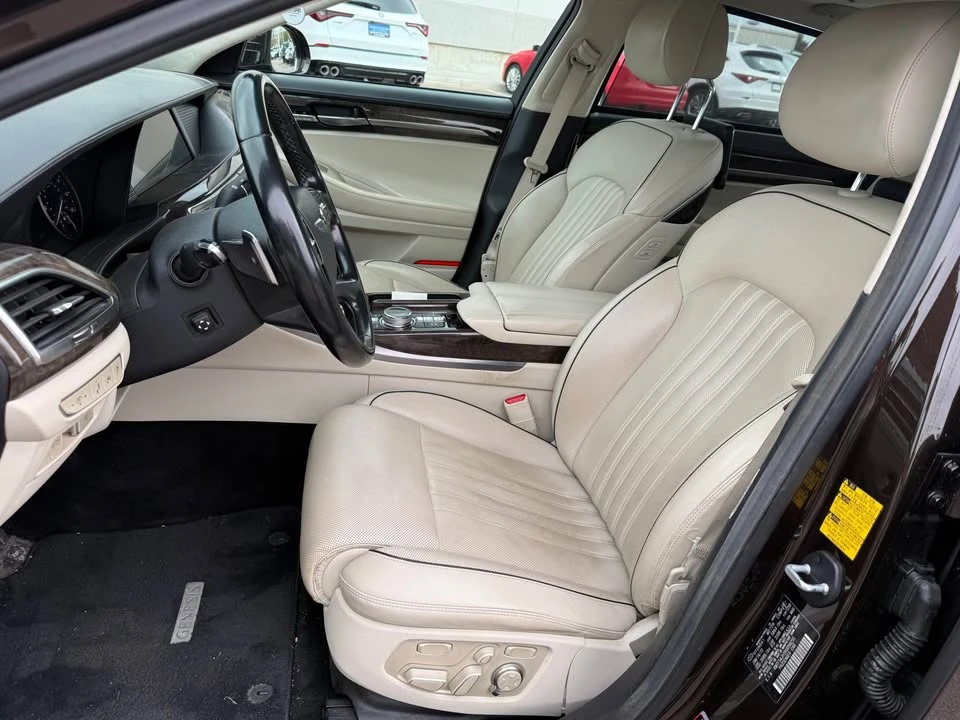 2019 Genesis G90 - Image 15 of 19