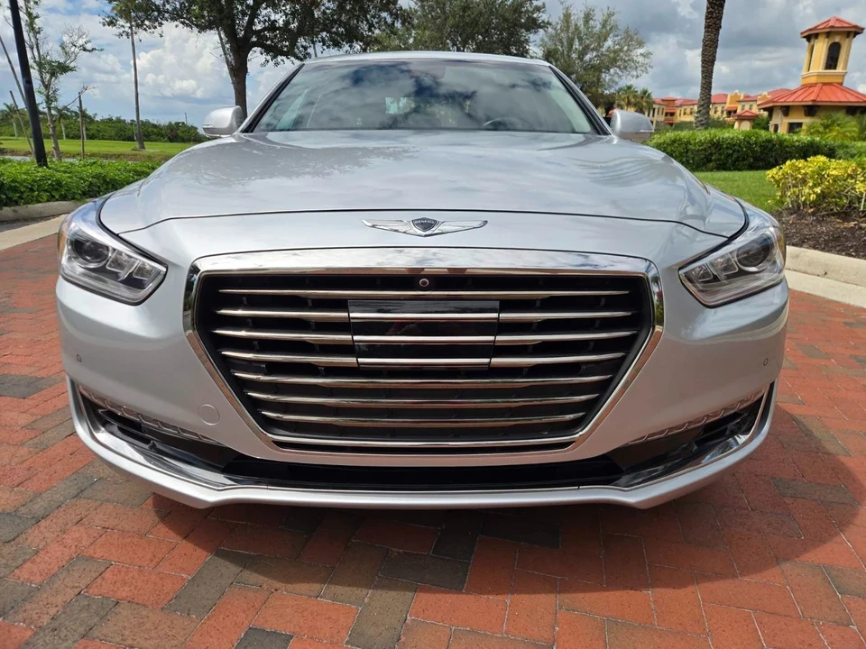 2019 Genesis G90 - Image 3 of 21