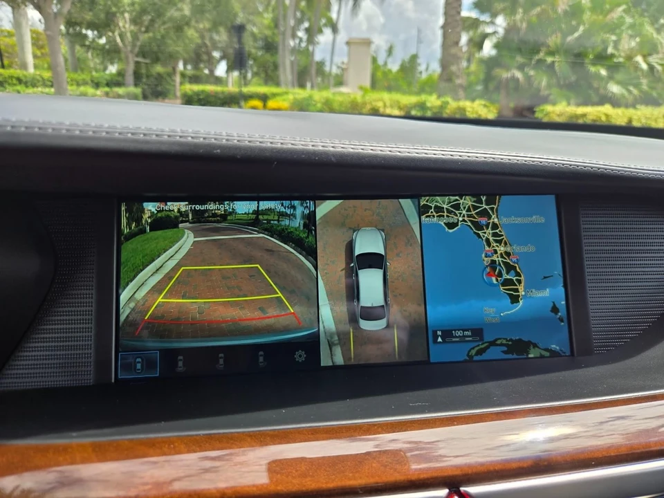 2019 Genesis G90 - Image 20 of 21