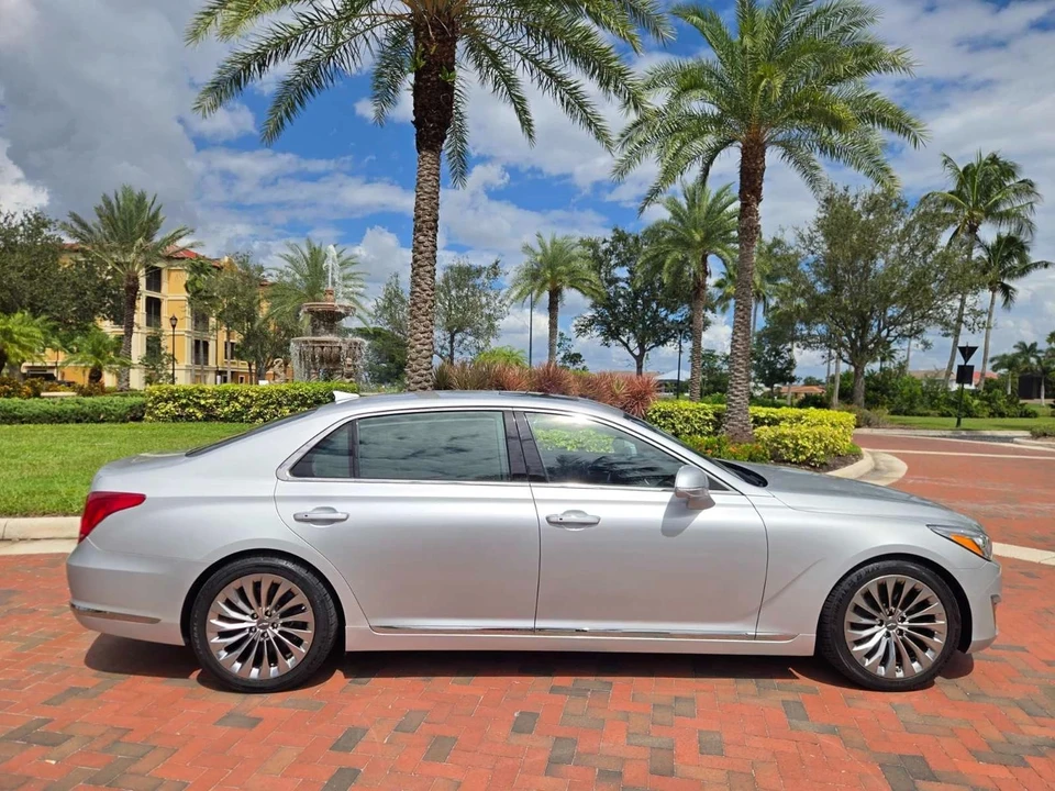 2019 Genesis G90 - Image 7 of 21