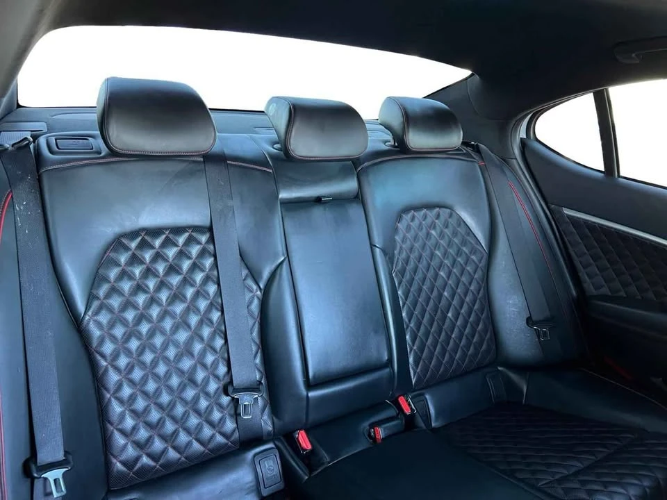 2019 Genesis G70 - Image 14 of 15