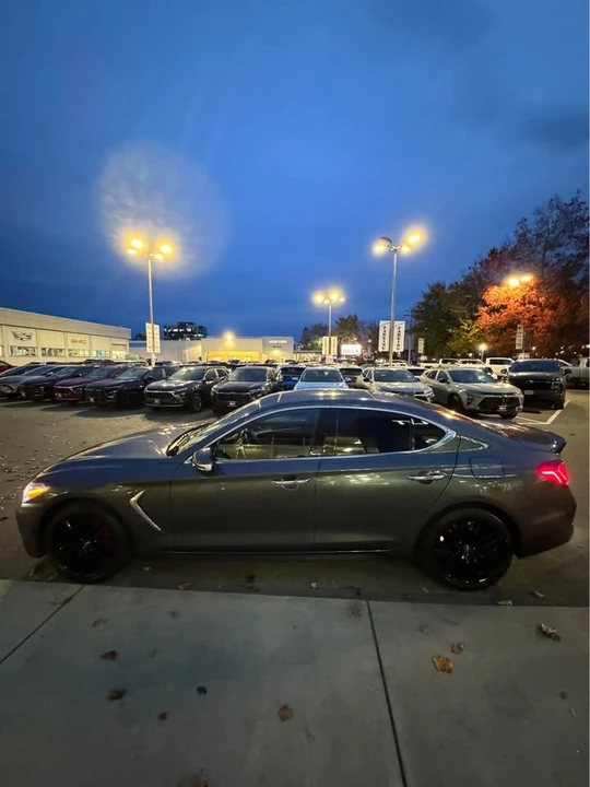 2019 Genesis G70 - Image 2 of 13