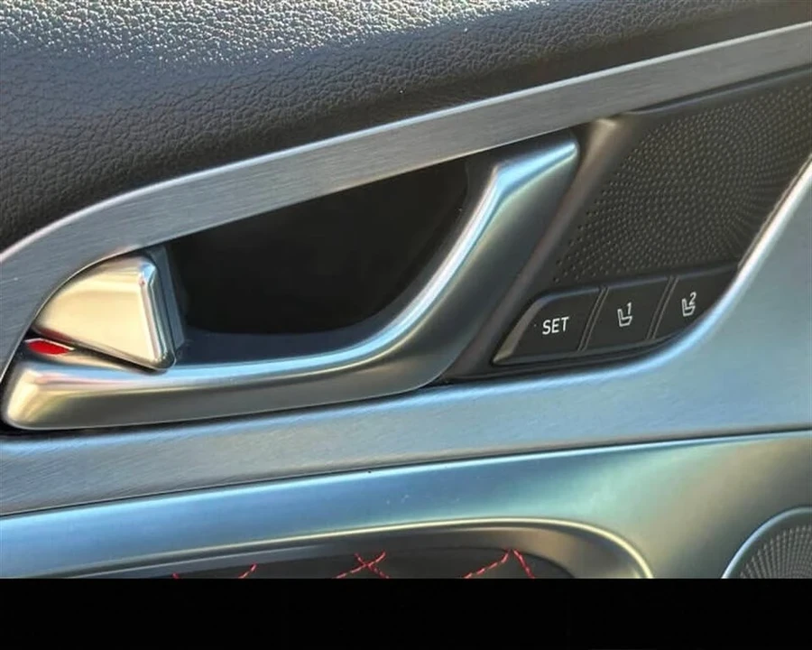 2019 Genesis G70 - Image 13 of 20