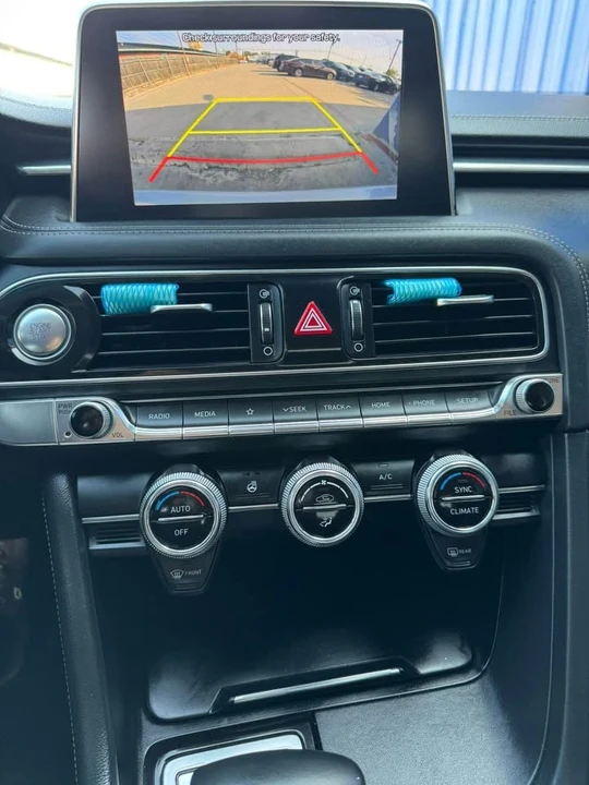 2019 Genesis G70 - Image 10 of 20
