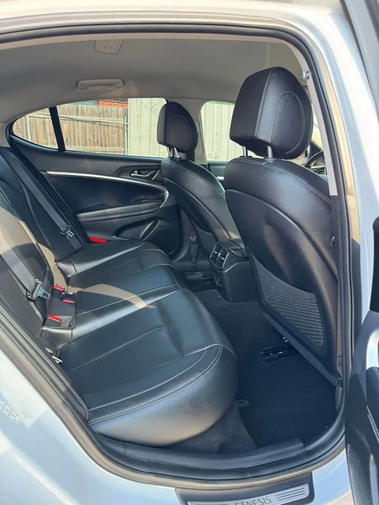 2019 Genesis G70 - Image 16 of 20