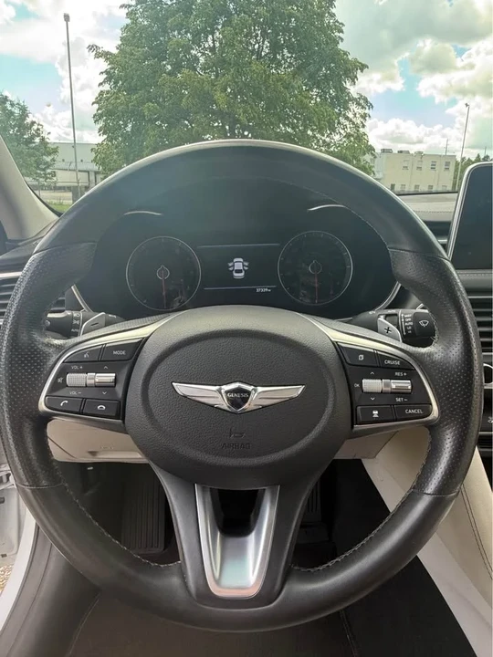 2019 Genesis G70 - Image 5 of 6