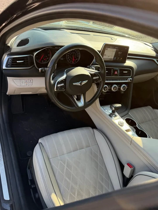 2019 Genesis G70 - Image 9 of 11
