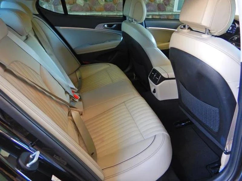 2019 Genesis G70 - Image 15 of 20