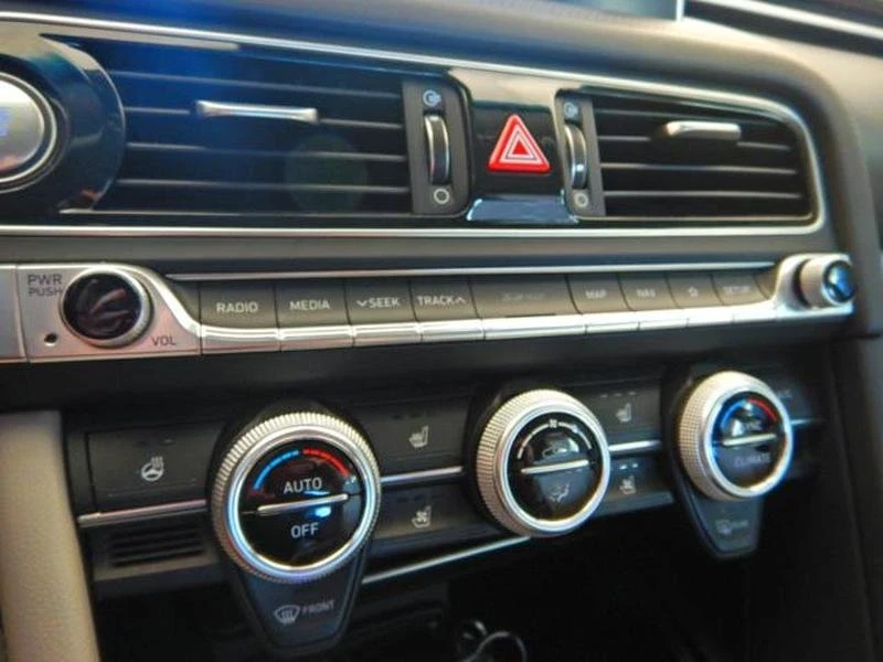 2019 Genesis G70 - Image 19 of 20