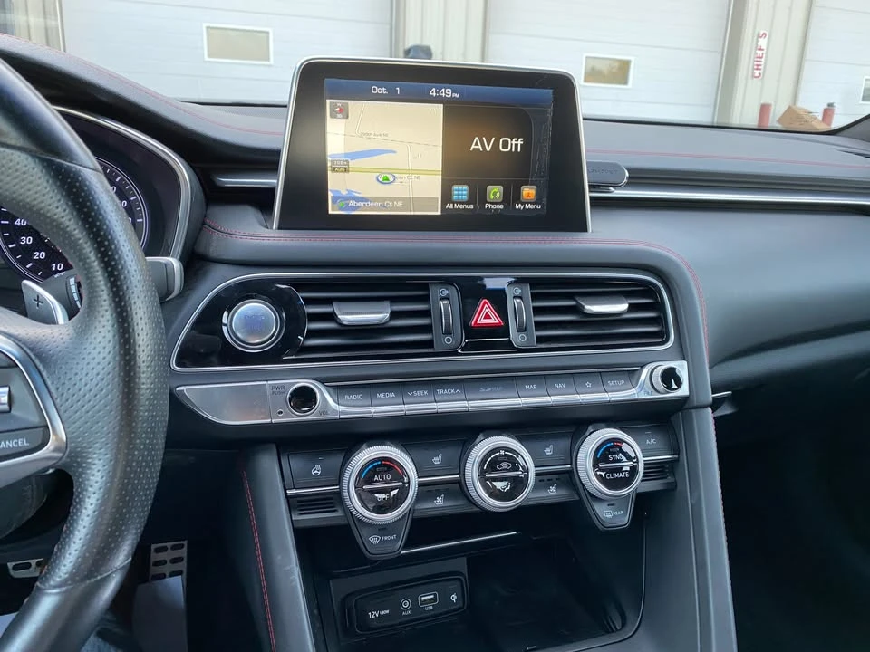 2019 Genesis G70 - Image 15 of 18